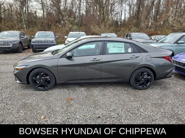 New 2026 Hyundai Elantra Sport video 2