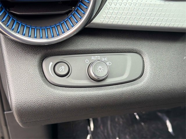 New 2026 Chevrolet Trax LT w/ Driver Confidence Package image 22