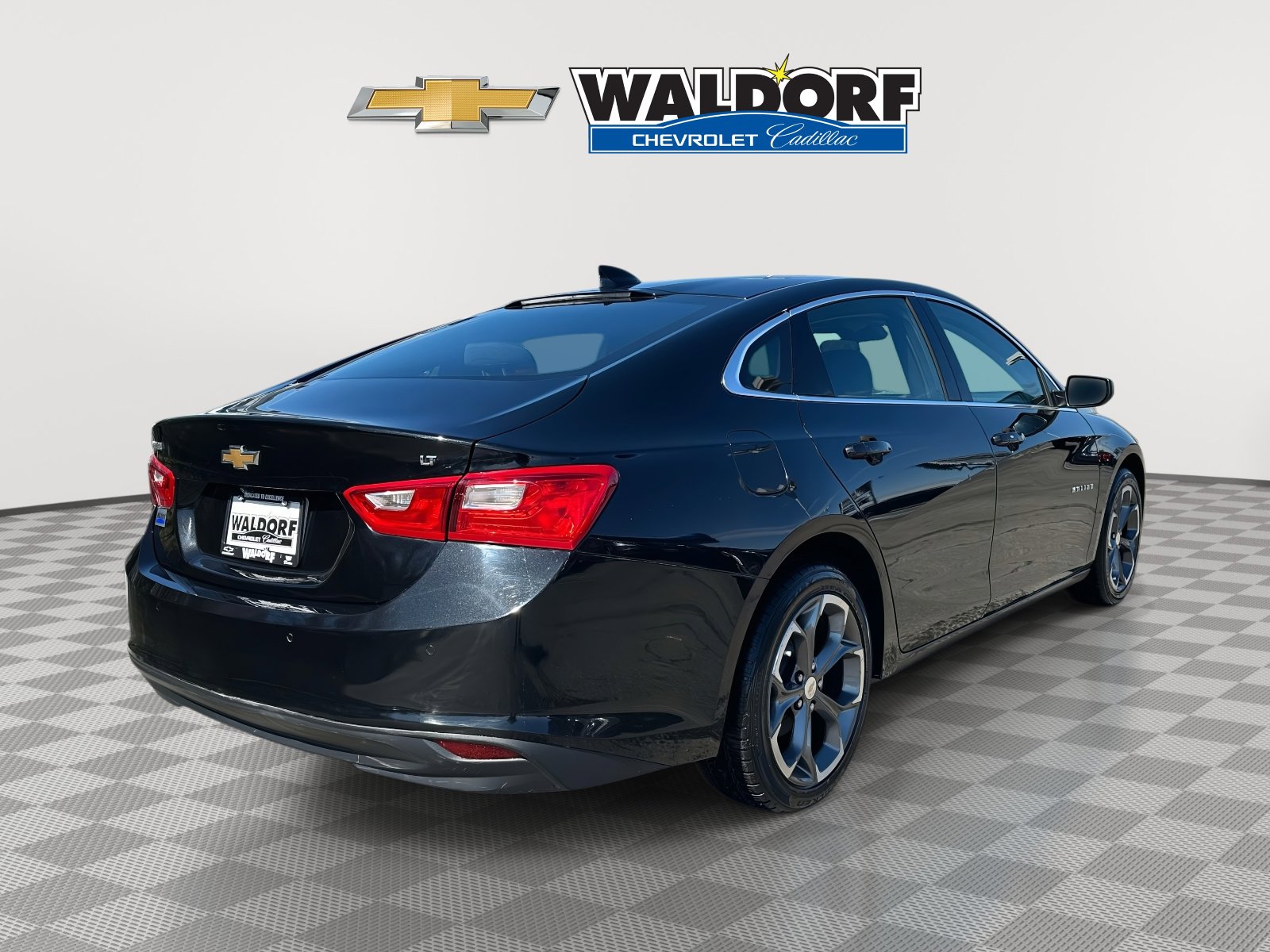 Used 2023 Chevrolet Malibu LT w/ Driver Confidence Package image 6
