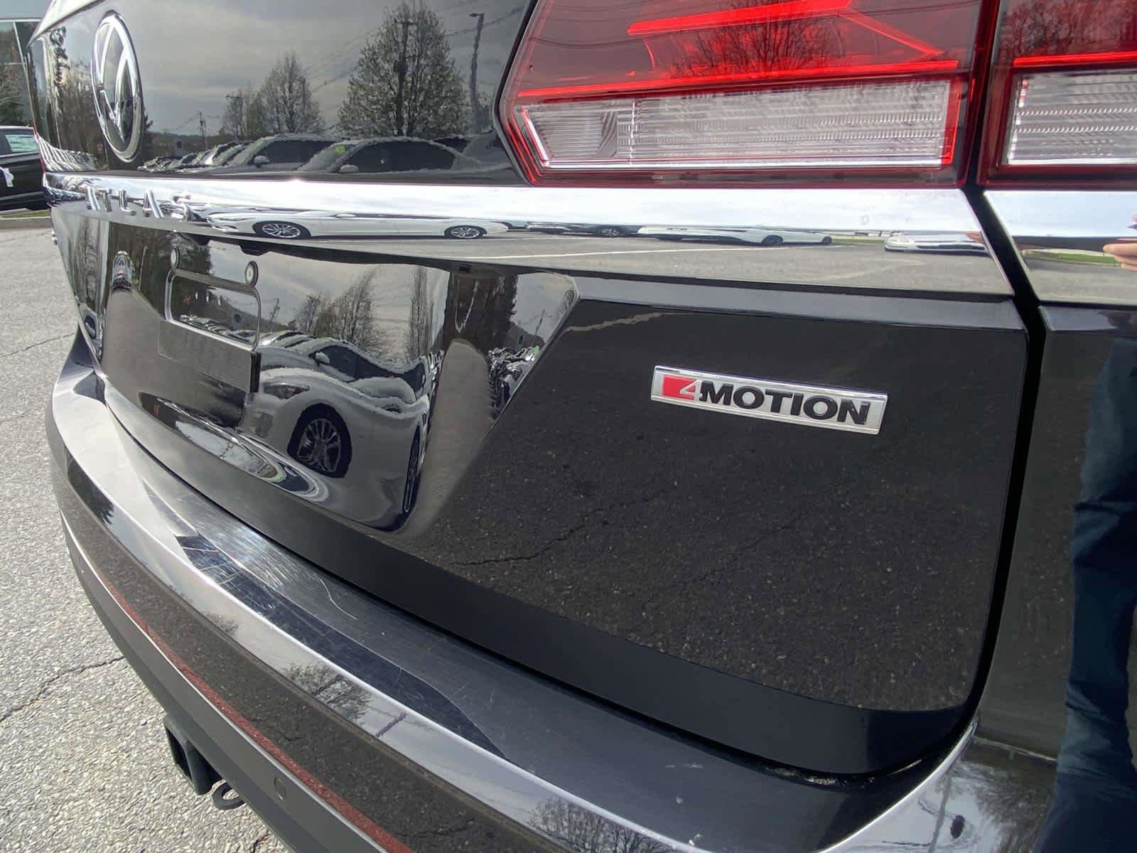 Certified 2022 Volkswagen Atlas SE AWD/4WD image 10