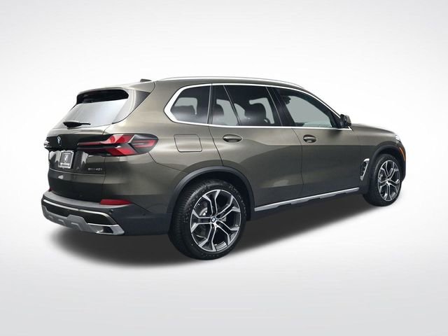 New 2026 BMW X5 sDrive40i image 4