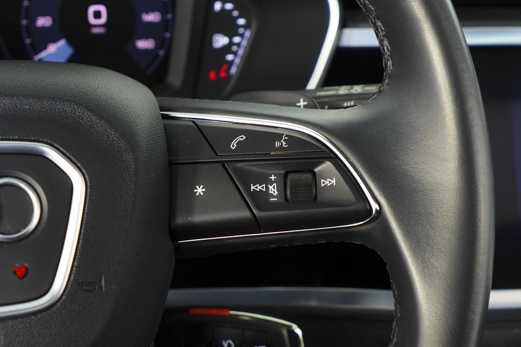 Used 2022 Audi Q3 2.0T Premium w/ Convenience Package image 29