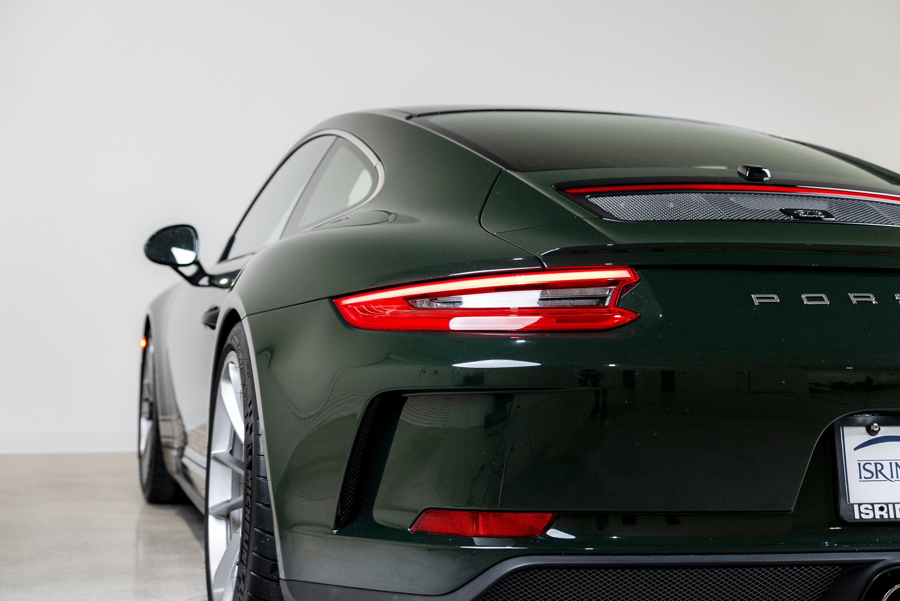 Used 2018 Porsche 911 GT3 RWD image 33