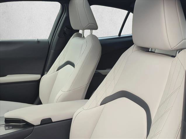 Used 2025 Lexus UX 300h FWD image 11