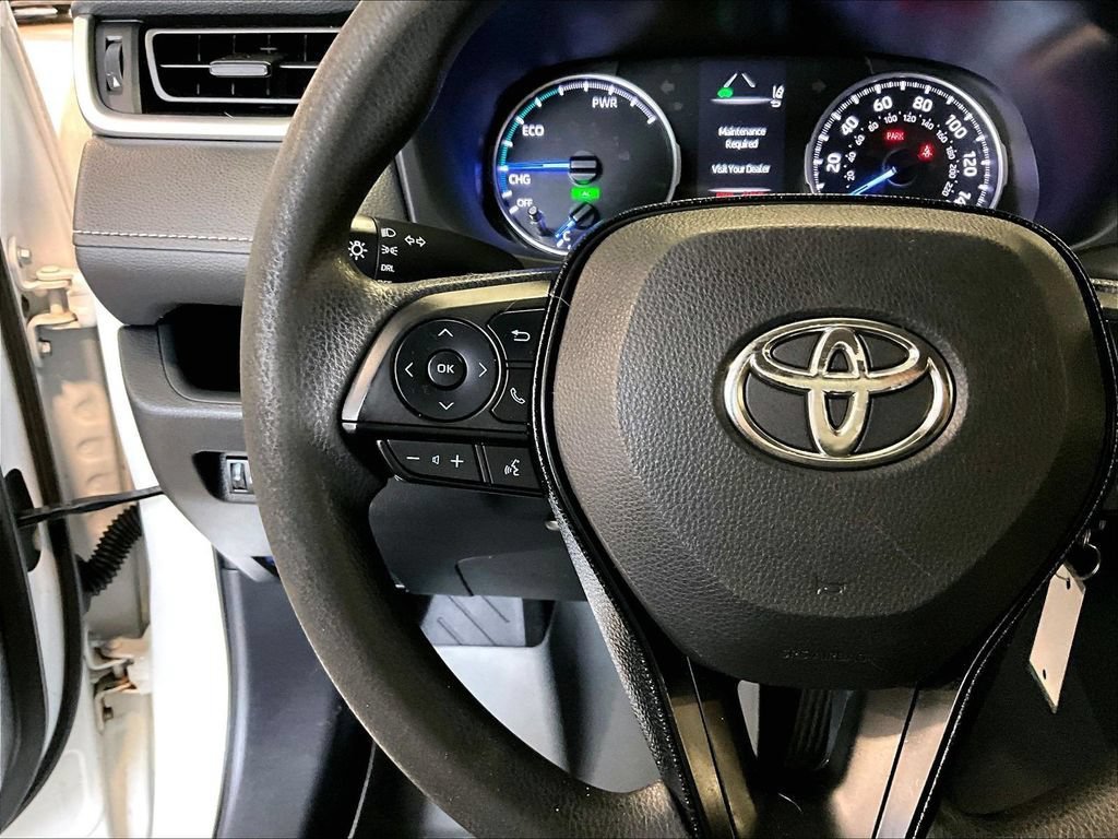 Used 2020 Toyota RAV4 LE w/ Carpet Mat Package AWD/4WD image 23