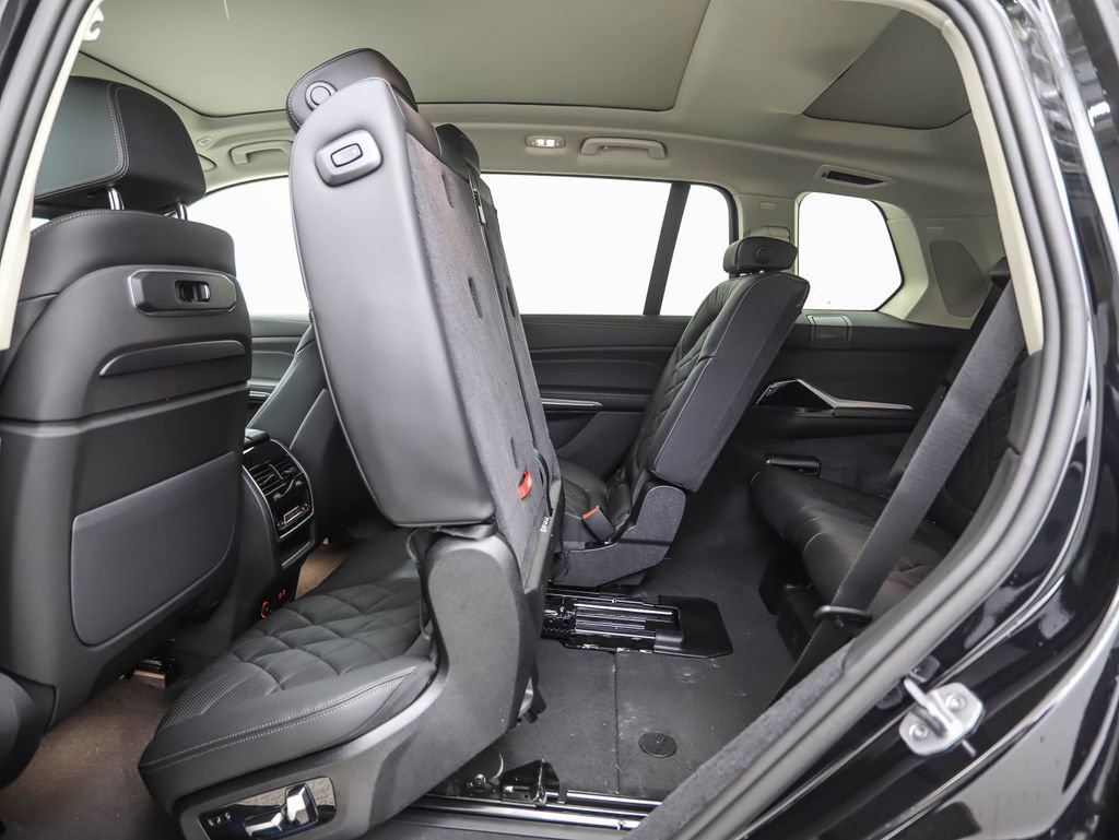 Used 2025 BMW X7 xDrive40i image 25