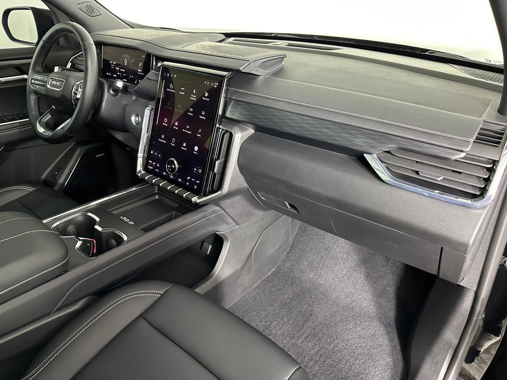 Used 2025 GMC Acadia Elevation w/ Elevation Premium Package image 36