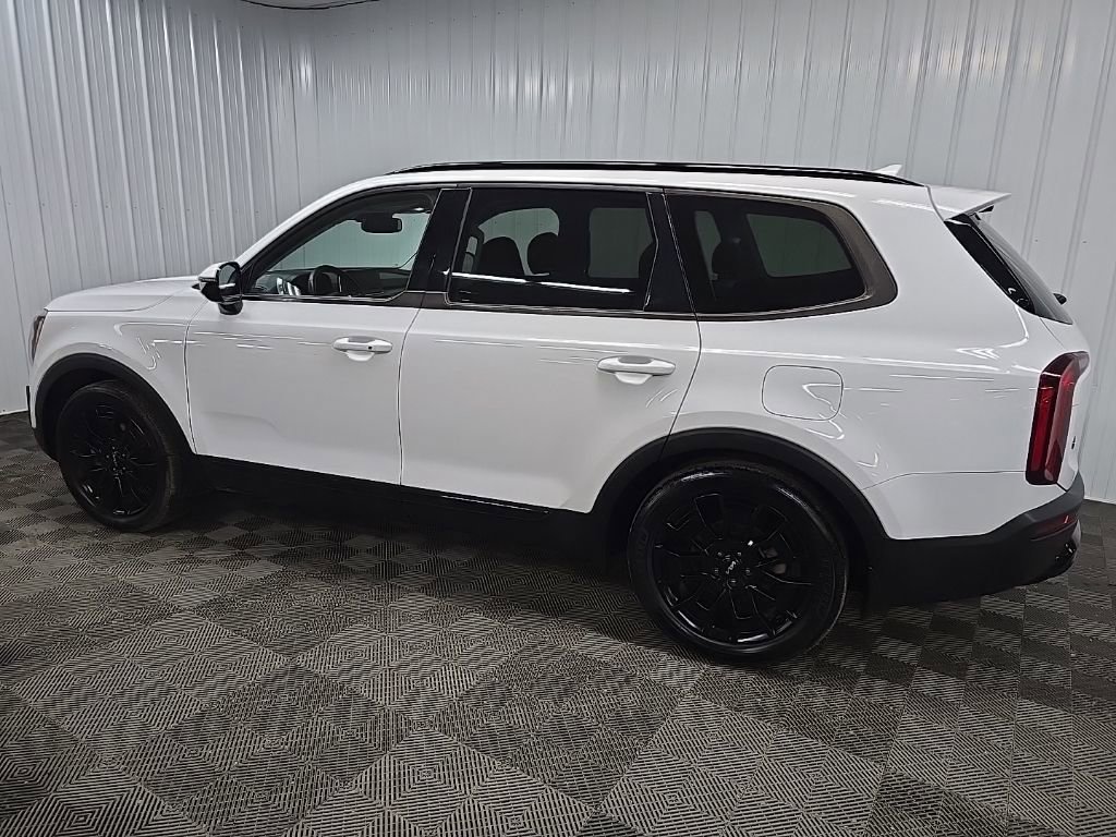 Used 2022 Kia Telluride SX AWD/4WD image 4