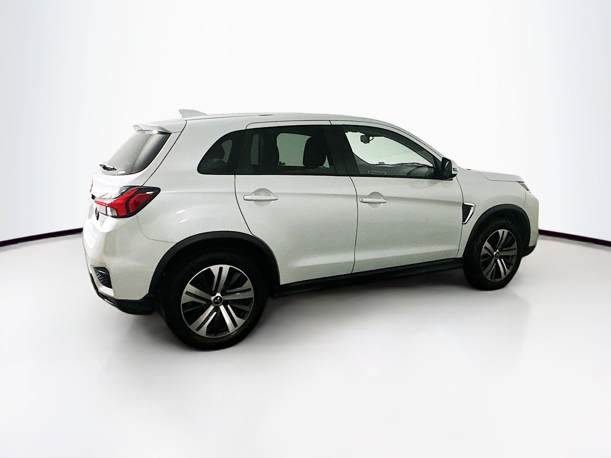 Used 2022 Mitsubishi Outlander Sport SE image 10
