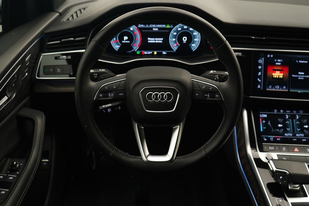 Used 2022 Audi Q8 Premium Plus AWD/4WD image 9