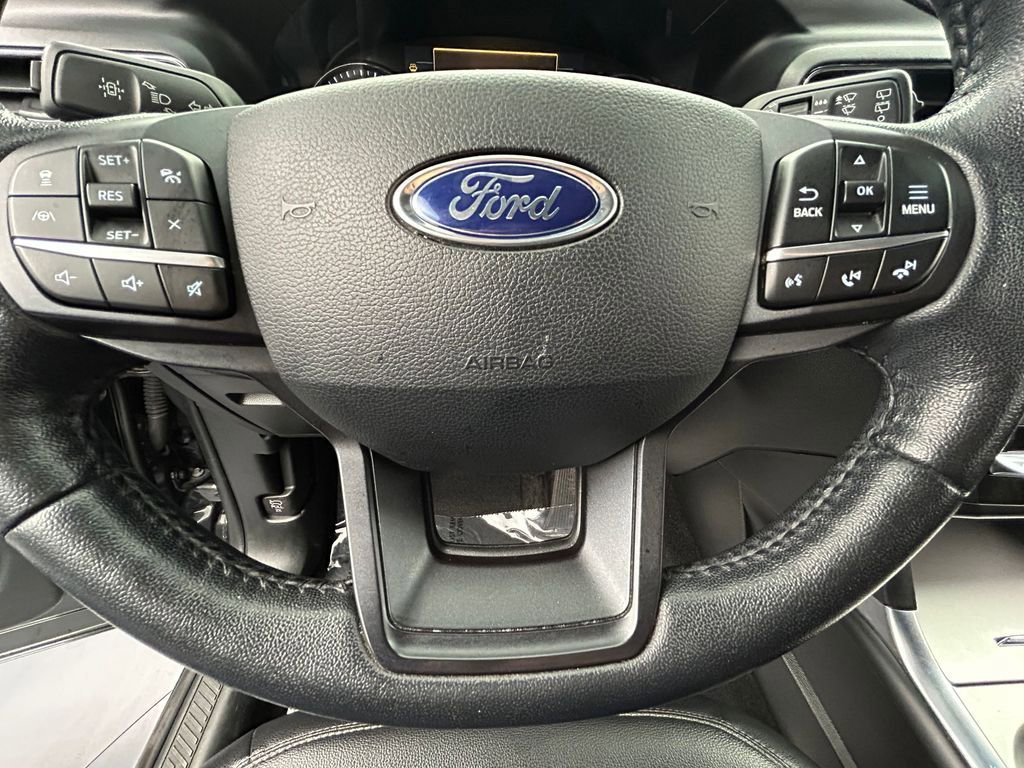 Used 2020 Ford Explorer XLT w/ Equipment Group 202A image 33