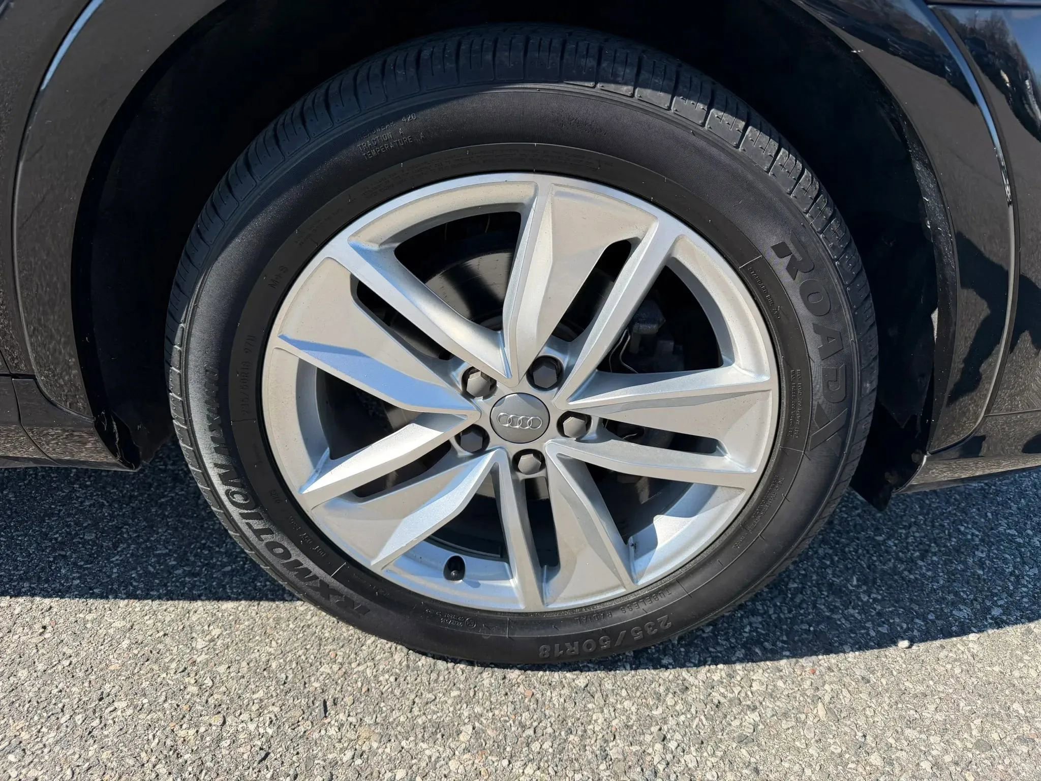 Used 2018 Audi Q3 2.0T Premium AWD/4WD image 9
