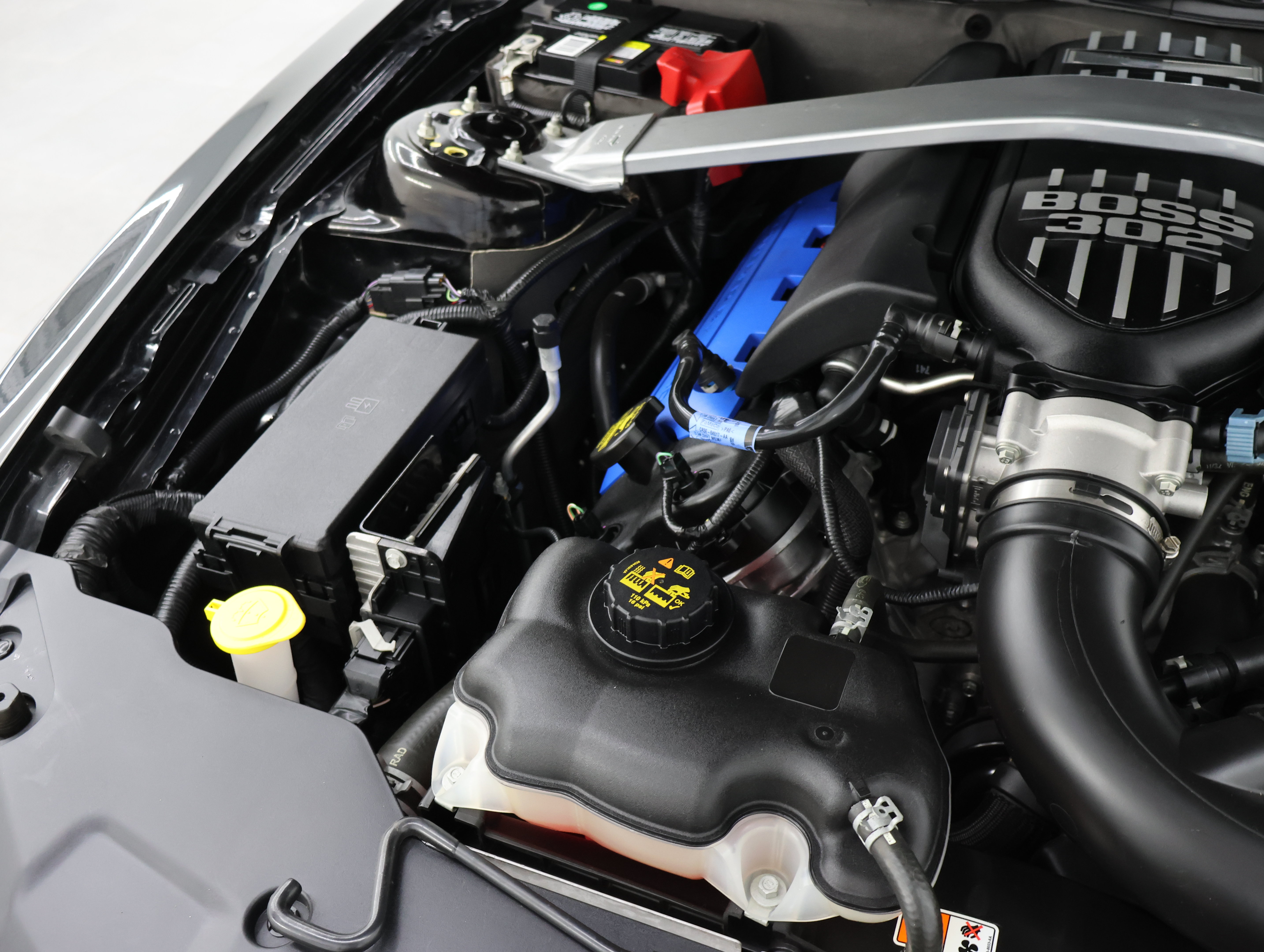 Used 2012 Ford Mustang Boss 302 RWD image 17