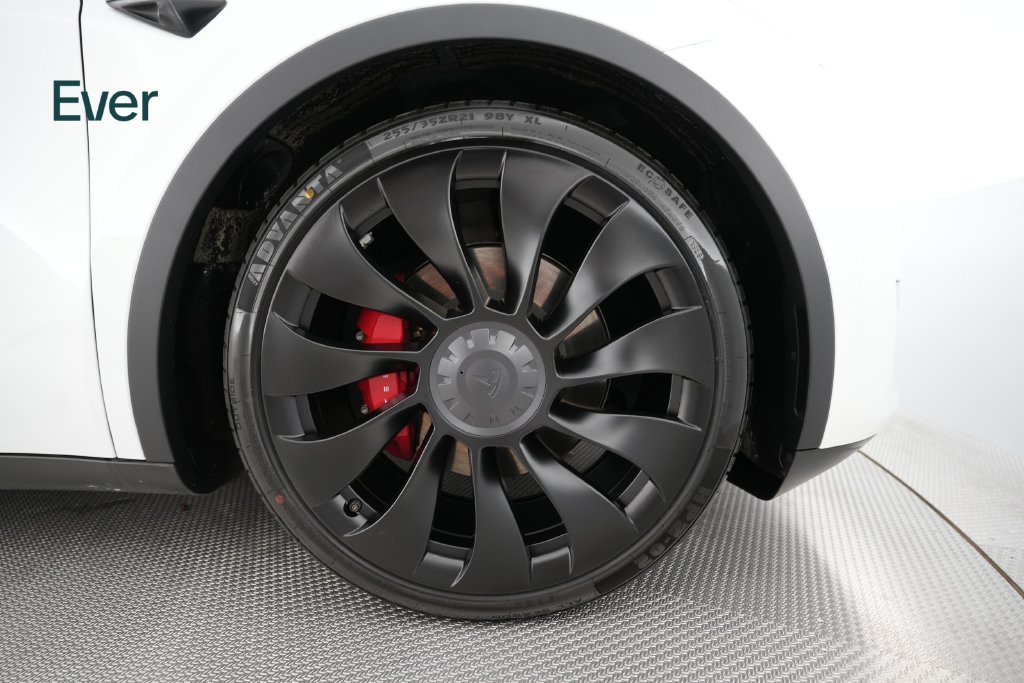 Used 2023 Tesla Model Y Performance AWD/4WD image 20