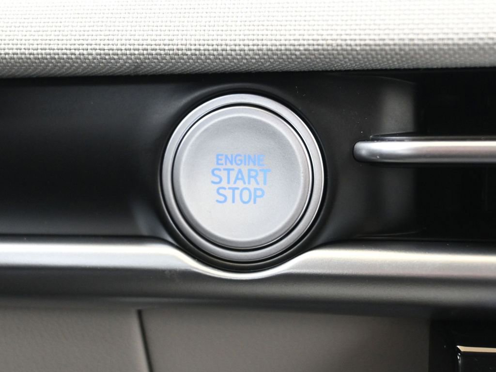 New 2026 Hyundai Tucson Limited image 33