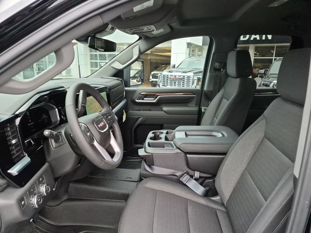 New 2026 GMC Sierra 2500 SLE w/ SLE Value Package; AWD/4WD image 12