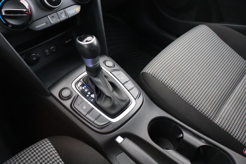 Used 2020 Hyundai Kona SEL image 24