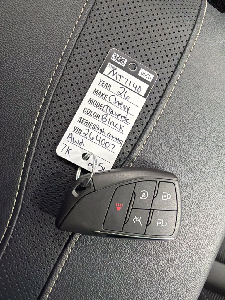 Used 2026 Chevrolet Traverse High Country w/ LPO, Floor Liner Package AWD/4WD image 54