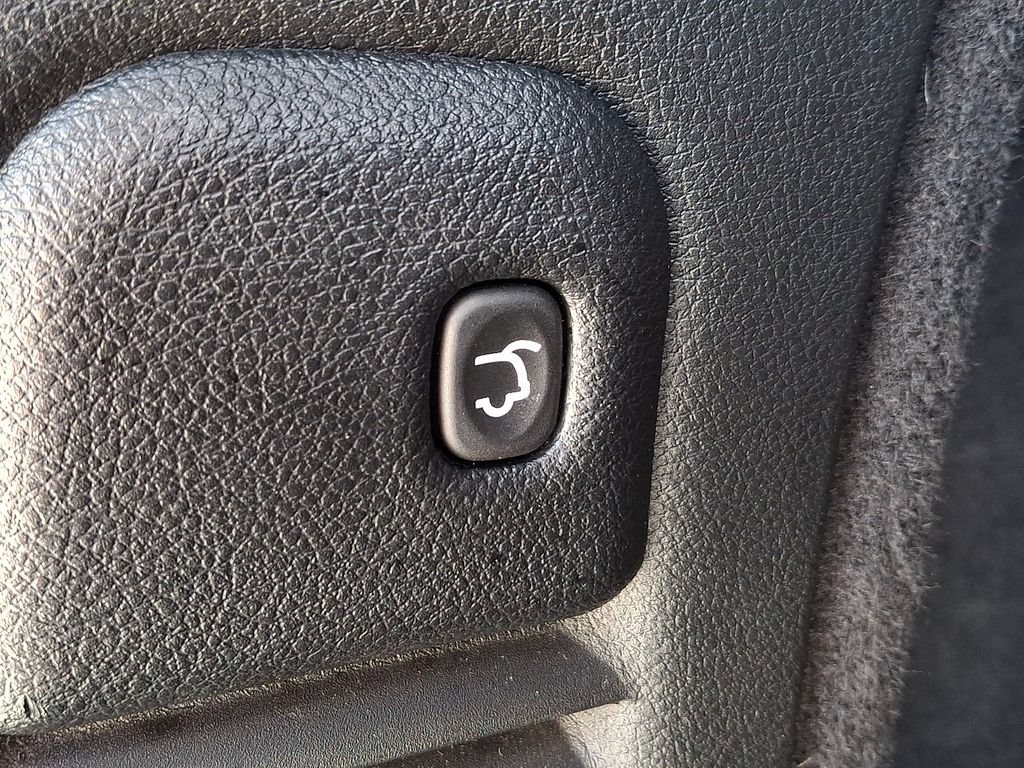 Used 2024 Dodge Durango GT AWD/4WD image 35
