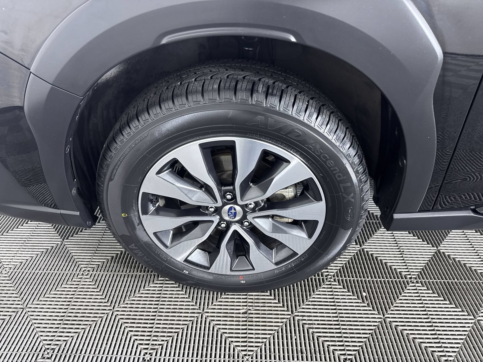 Certified 2023 Subaru Outback Limited AWD/4WD image 25