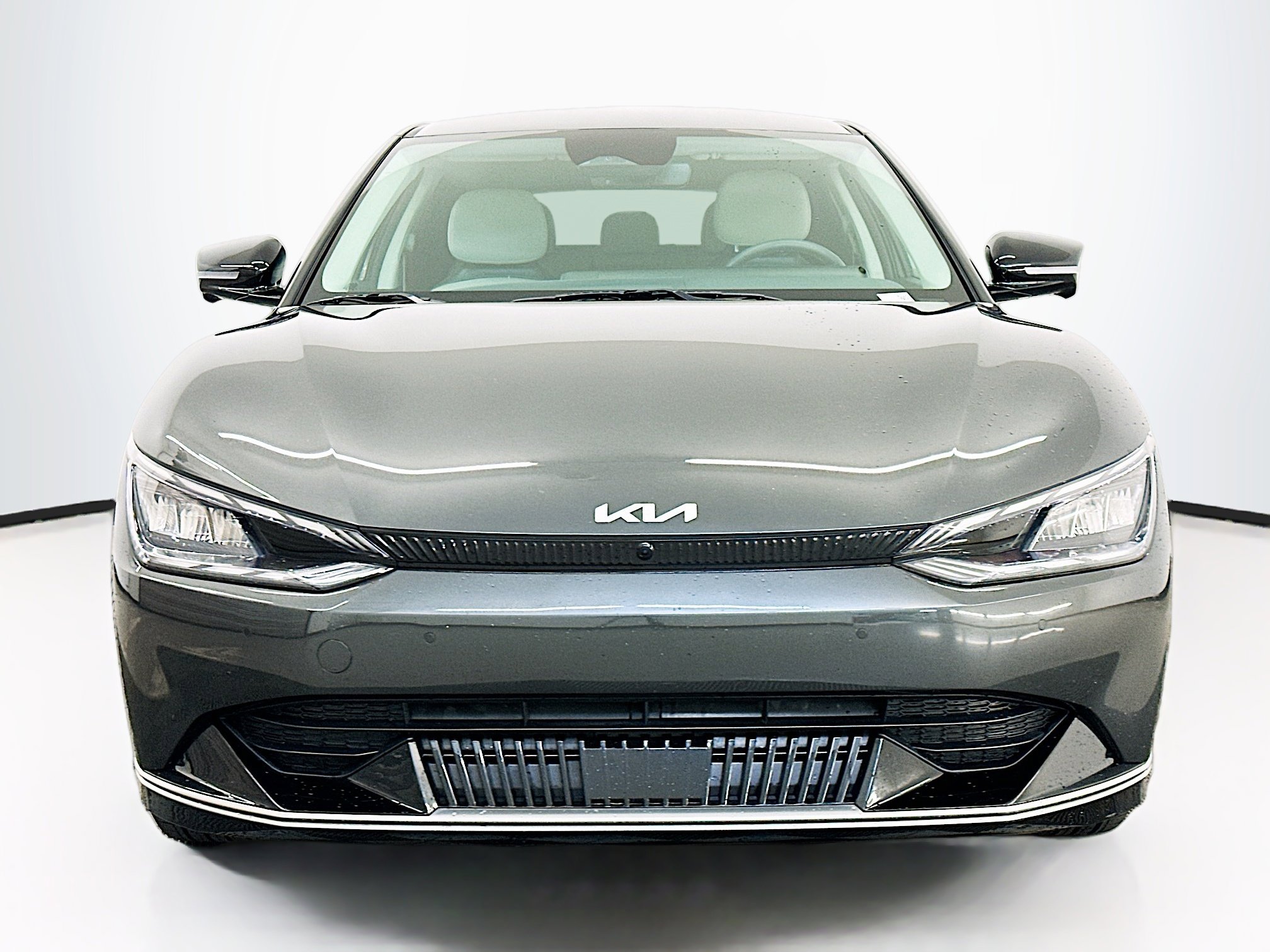 Used 2024 Kia EV6 Wind w/ Wind Technology Package AWD/4WD image 2