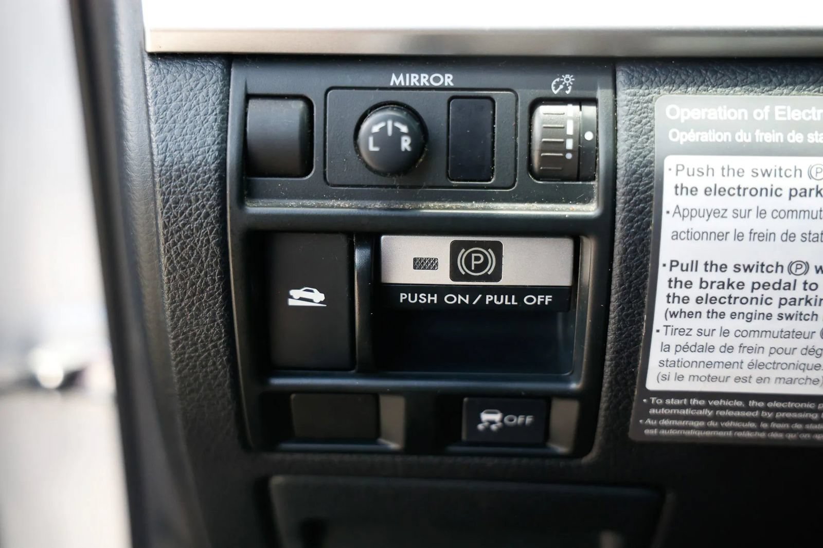 Used 2011 Subaru Outback 2.5i AWD/4WD image 40