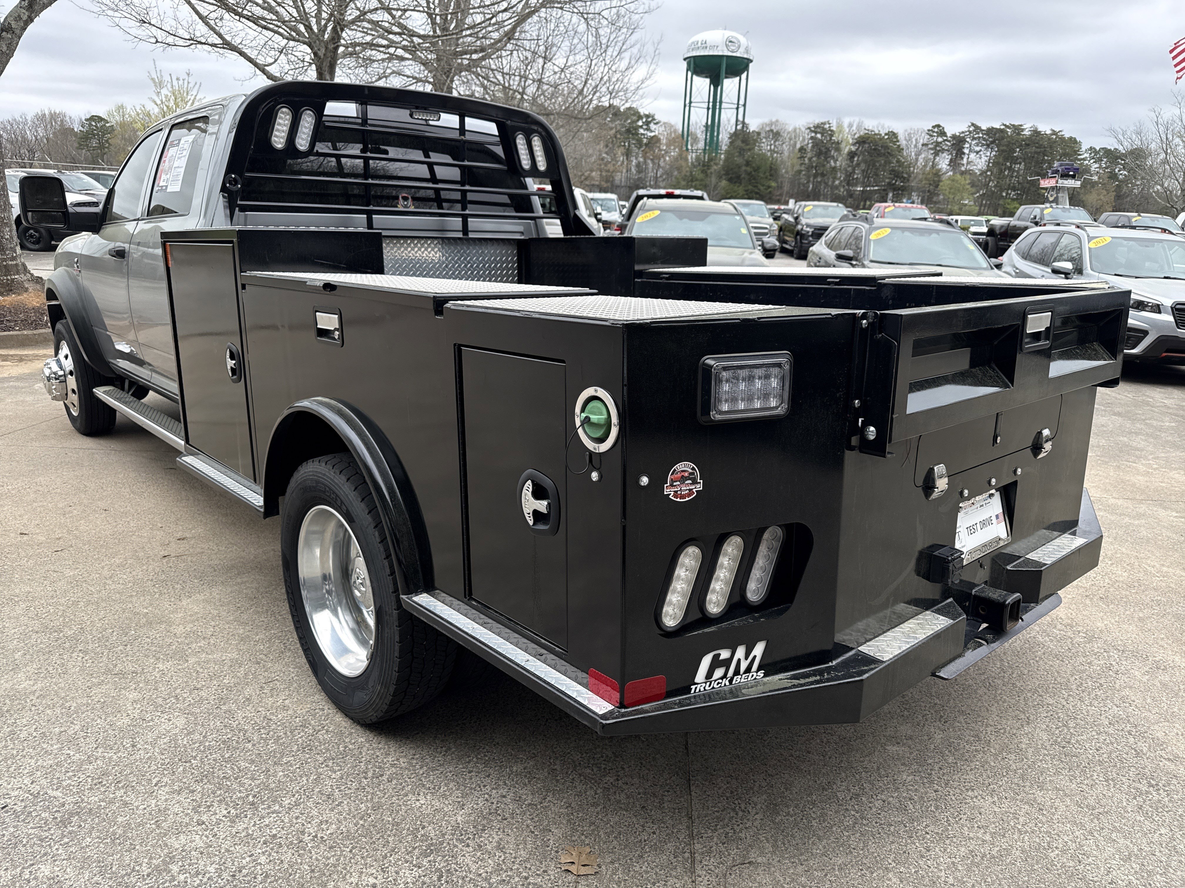 Used 2024 RAM 5500 Tradesman w/ Chrome Appearance Group image 5