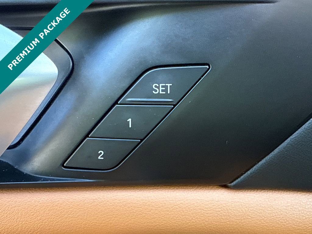 Used 2024 BMW X5 sDrive40i w/ Parking Assistance Package image 20