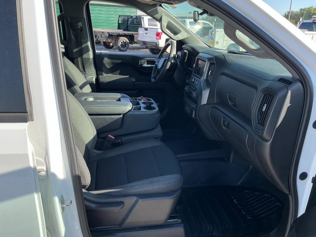 Used 2022 Chevrolet Silverado 1500 W/T w/ WT Safety Package AWD/4WD image 13