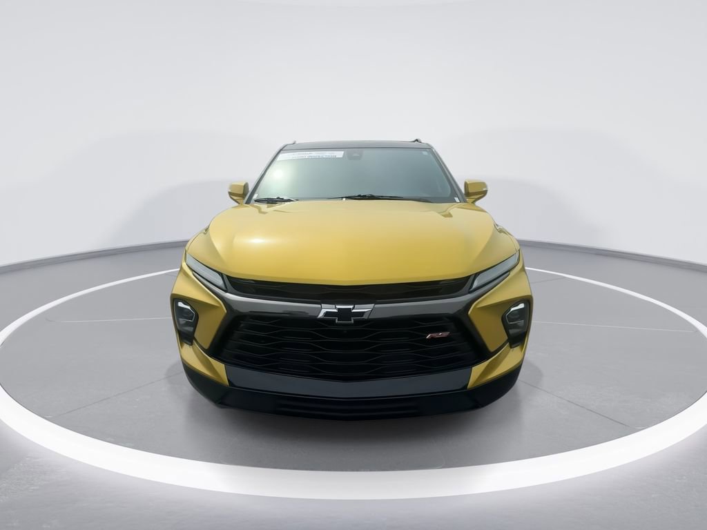 Used 2023 Chevrolet Blazer RS w/ Driver Confidence II Package image 3