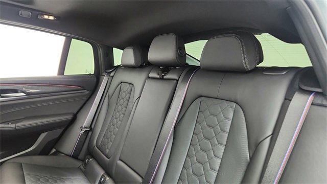 Used 2025 BMW X4 M w/ Competition Package image 29
