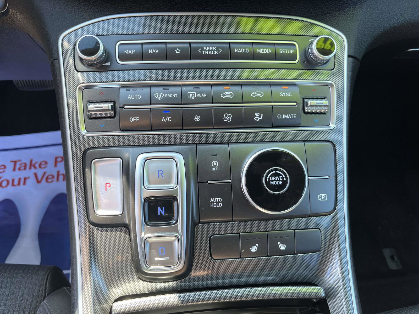Certified 2023 Hyundai Santa Fe SEL FWD image 16