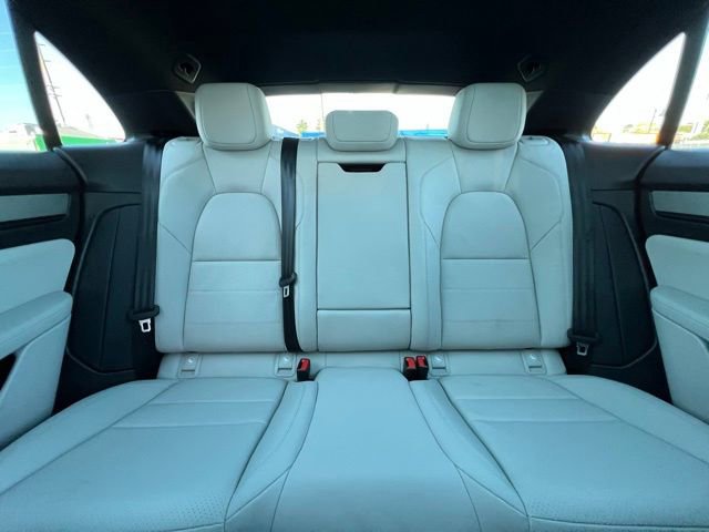 Used 2024 Porsche Macan 4 Electric image 10