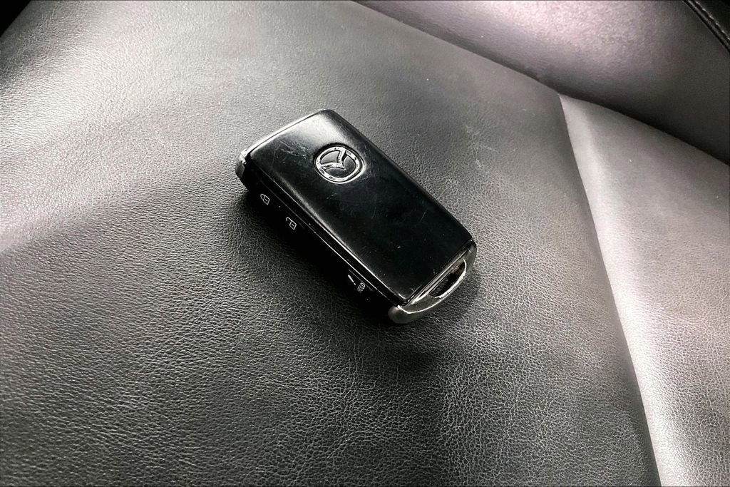 Used 2023 MAZDA CX-30 AWD 2.5 S w/ Preferred Package image 13