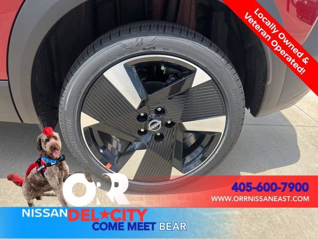 New 2025 Nissan Kicks SR FWD image 9