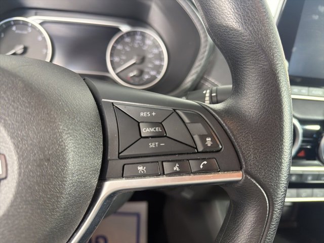 Used 2024 Nissan Sentra SV image 17