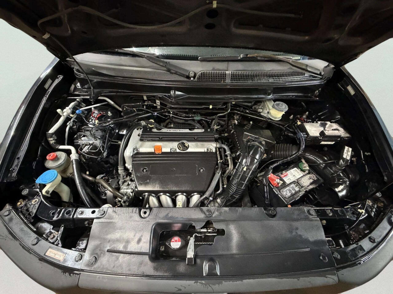 Used 2008 Honda Element LX image 25