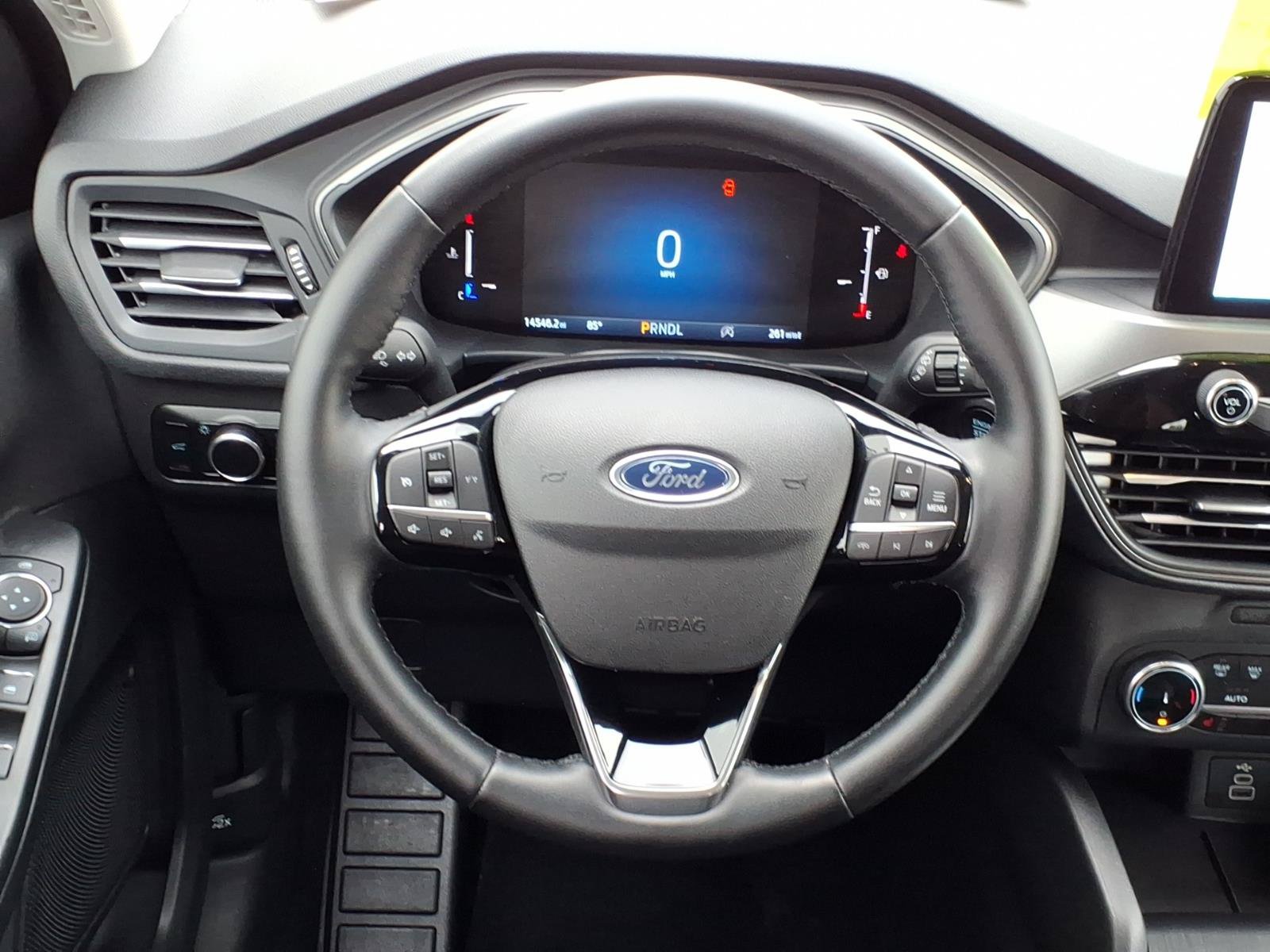 Certified 2025 Ford Escape Active w/ Cold Weather Package AWD/4WD image 12
