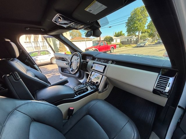 Used 2019 Land Rover Range Rover Supercharged AWD/4WD image 39