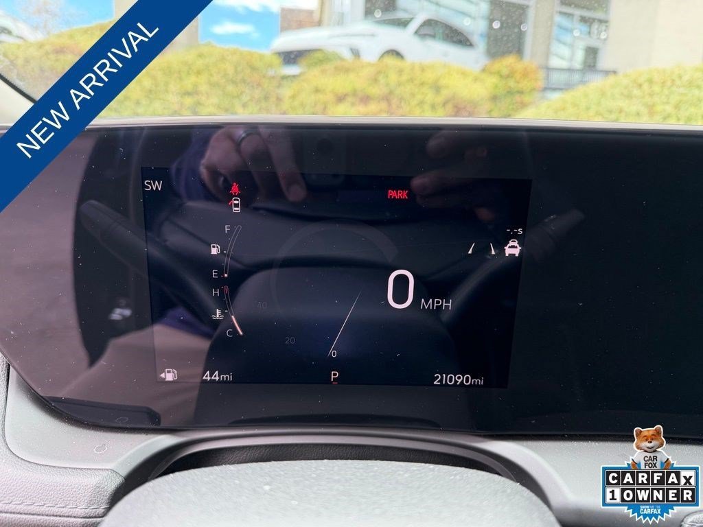 Used 2024 Buick Encore GX Preferred FWD image 8