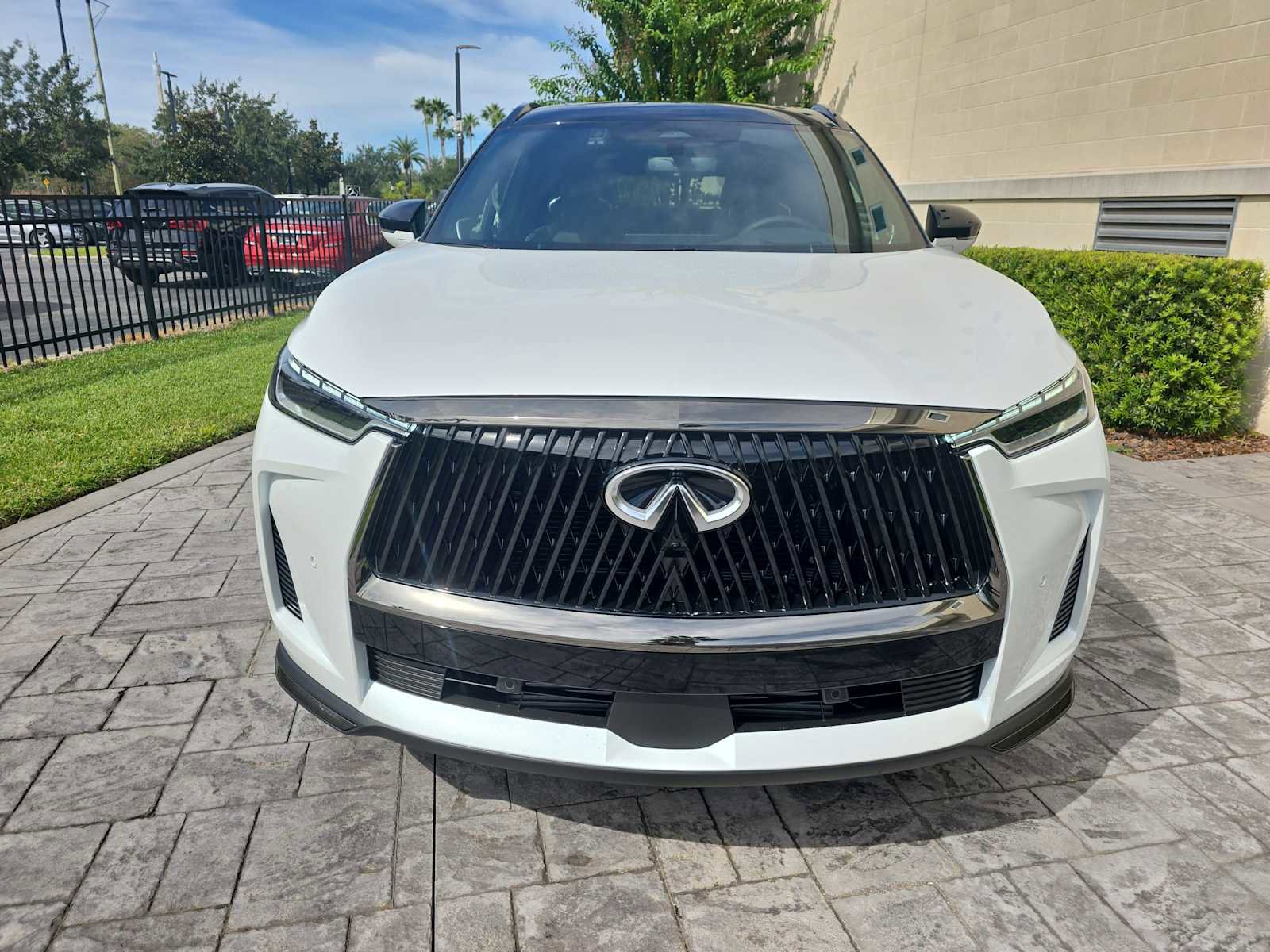 New 2026 INFINITI QX60 Autograph w/ Dark Cargo Package video 2
