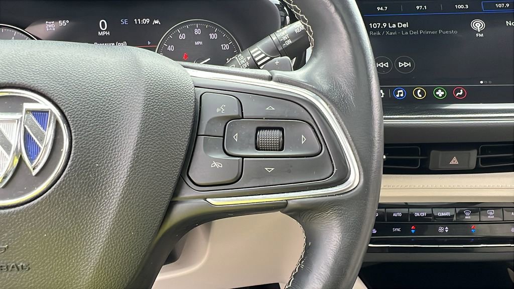 Used 2022 Buick Envision Essence w/ Safety Package image 33