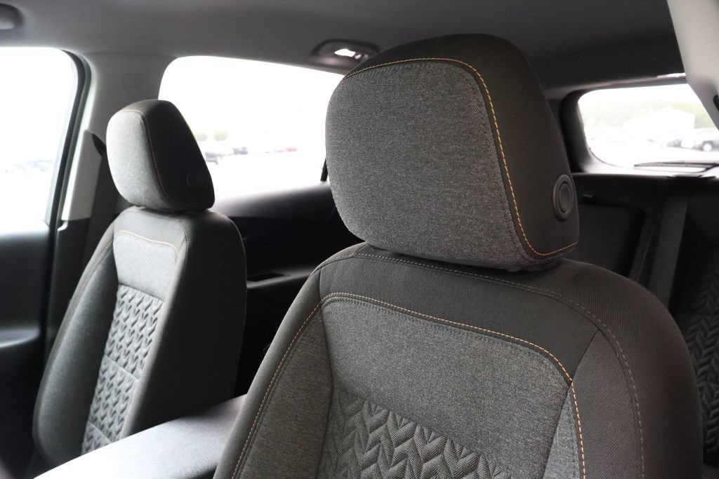 Certified 2023 Chevrolet Equinox LT FWD image 36