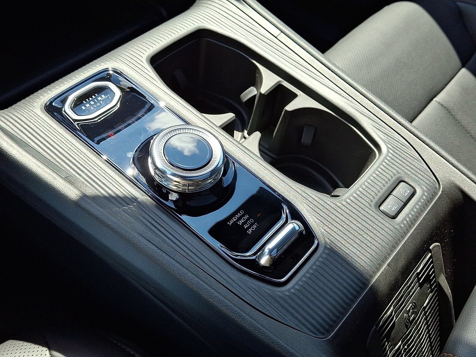 New 2026 Jeep Cherokee Limited AWD/4WD image 10