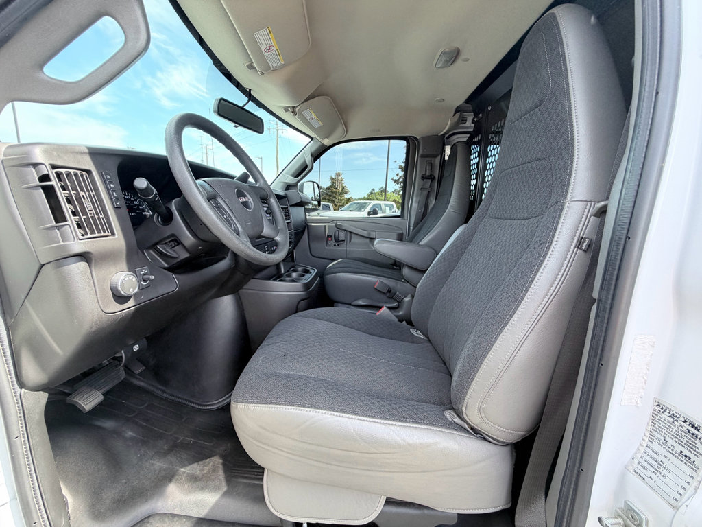 Used 2021 GMC Savana 2500 w/ Driver Convenience Package RWD image 26