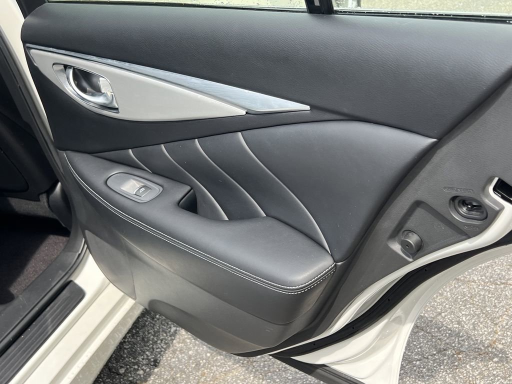 Used 2022 INFINITI Q50 Luxe w/ Cargo Package image 13