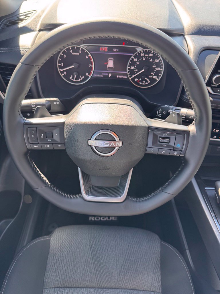 Used 2026 Nissan Rogue SV w/ Cold Weather Package FWD image 23