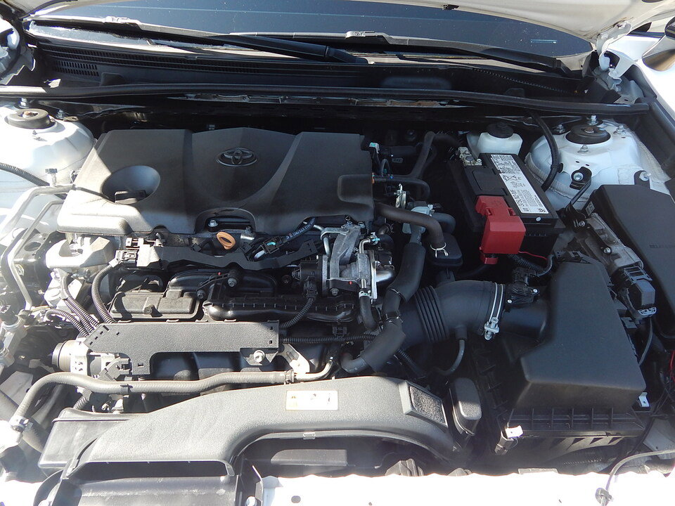 Used 2020 Toyota Camry XSE image 10