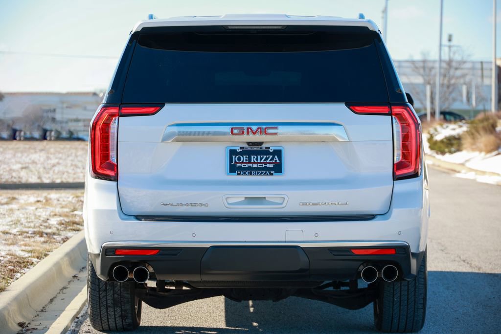 Used 2024 GMC Yukon XL Denali w/ Advanced Technology Package image 18