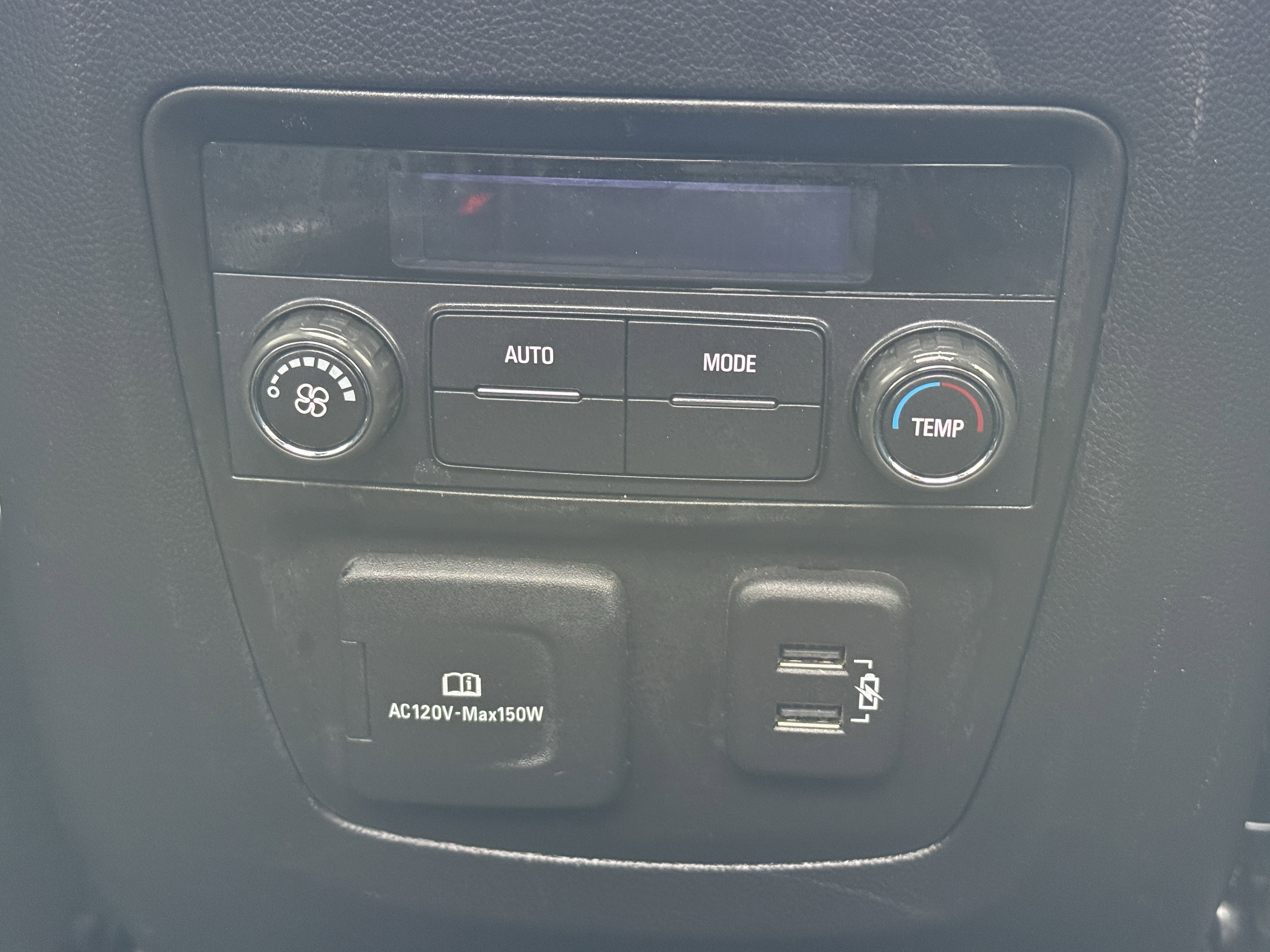 Used 2023 Buick Enclave Essence w/ Experience Buick Package image 29